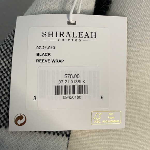 NWT Shiraleah Black Sleeved Reeve Wrap OS - Picture 6 of 9